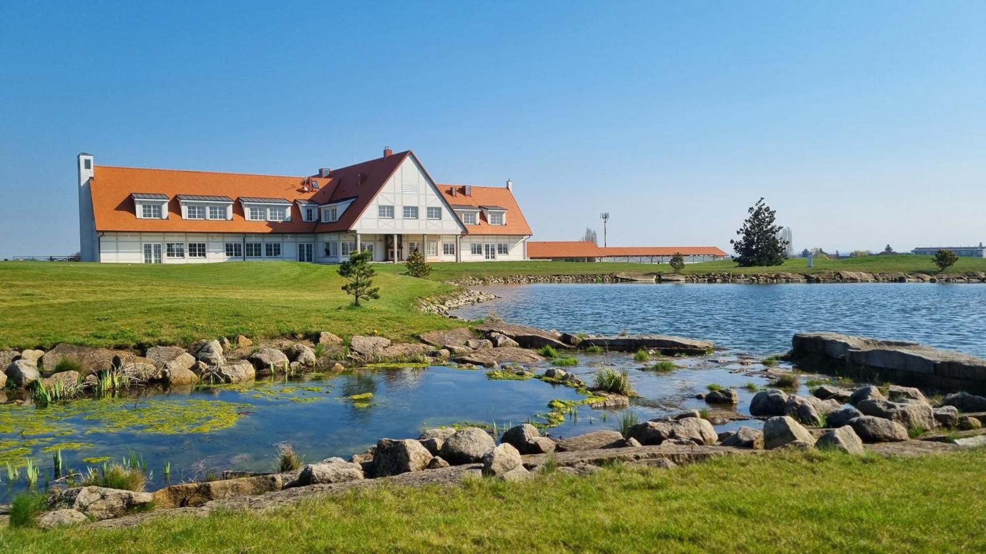 Prague City Golf Apartments Prag